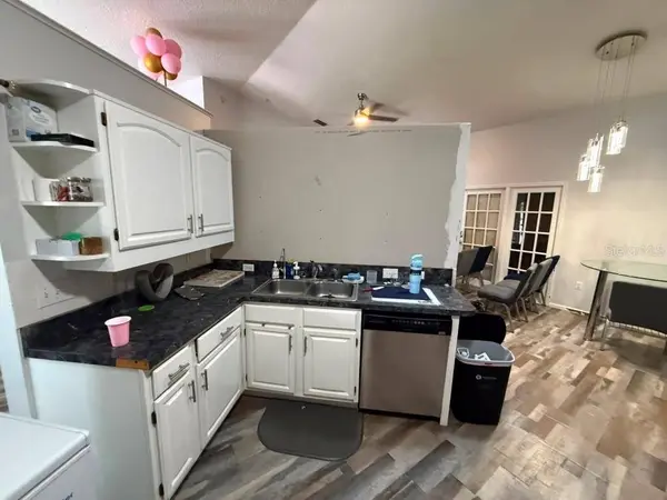 601 S DEAN RD, Orlando, FL 32825