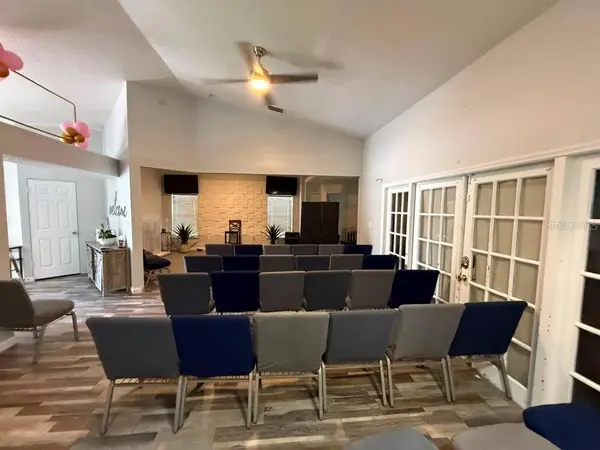 601 S DEAN RD, Orlando, FL 32825