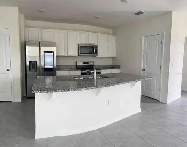 12067 HOLYSTONE ST, Winter Garden, FL 34787