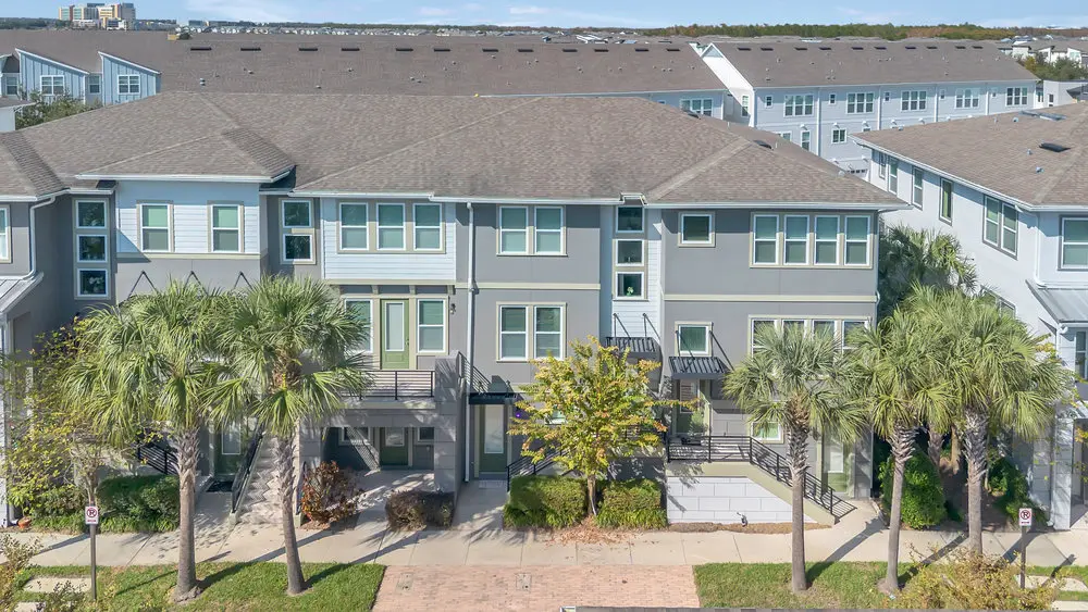 8443 Karrer Ter, Orlando, FL 32827-7678