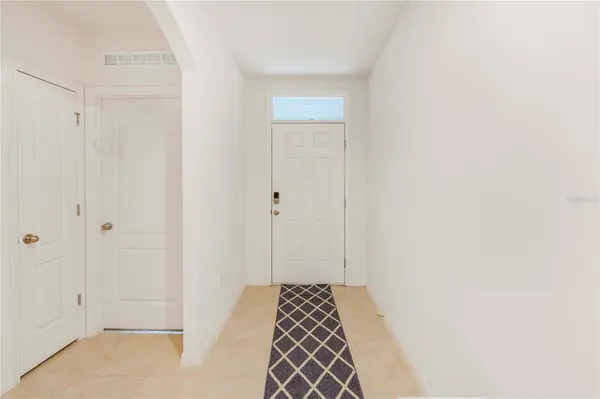 321 CHARLES DR, Deland, FL 32724