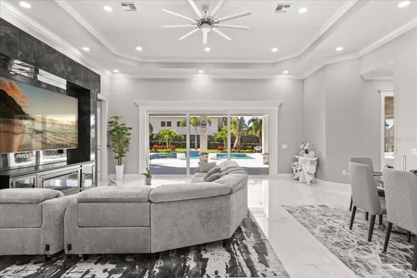 12820 CLAYWOOD DR, Clermont, FL 34711