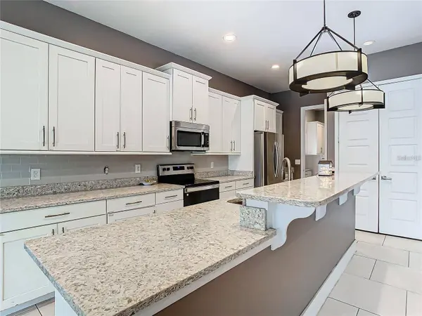 1021 W 25TH ST, Sanford, FL 32771