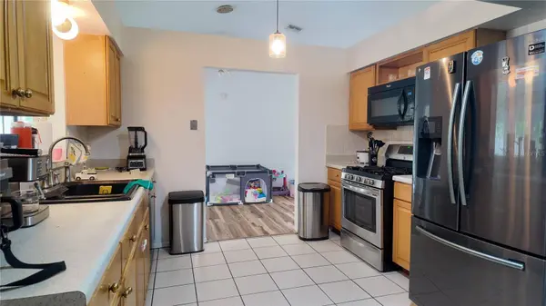 304 SHADOW OAK DR, Casselberry, FL 32707