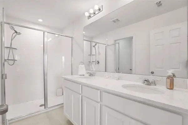 10245 HIGHLINE CREST ST, Orlando, FL 32832