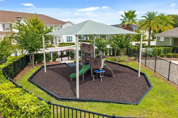 10245 HIGHLINE CREST ST, Orlando, FL 32832
