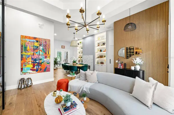 11213 CAMDEN PARK DR, Windermere, FL 34786