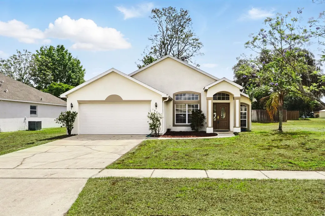 Just Listed in St Cloud Florida!