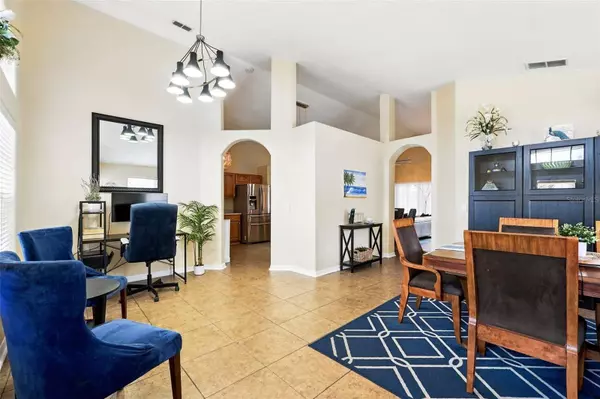 1823 ASHTON DR E, St Cloud, FL 34771