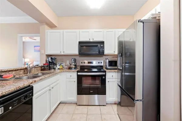 12837 MADISON POINTE CIR #208, Orlando, FL 32821