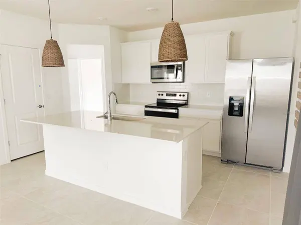 1889 SUMMER SERENITY DR, Kissimmee, FL 34744