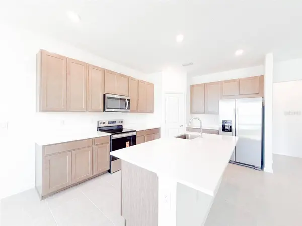 2023 FIRETHORN LOOP, Haines City, FL 33844