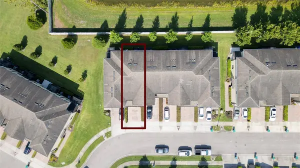 2480 WHITE ISLE LN, Orlando, FL 32825