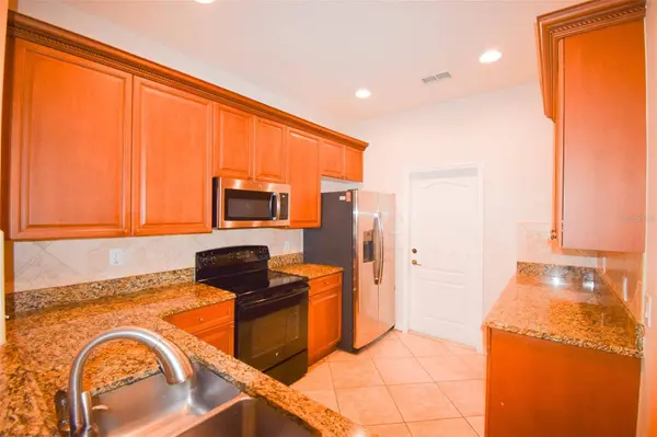 3143 CAPRI ISLE WAY, Orlando, FL 32835
