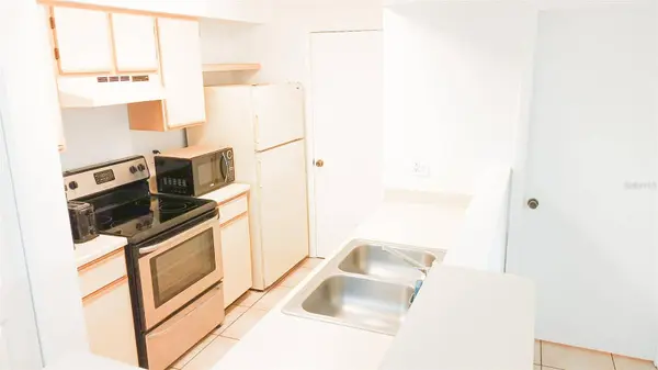 3032 PARKWAY BLVD #101, Kissimmee, FL 34747