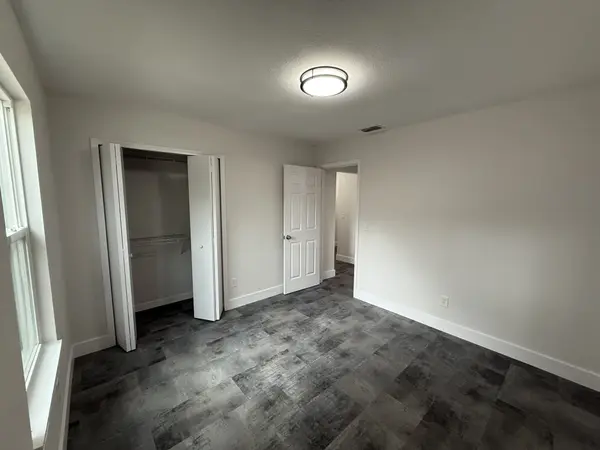7832 Virgo St, Jacksonville, FL 32216-1504