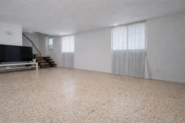 B 39-A8, Bayamon, PR 00961