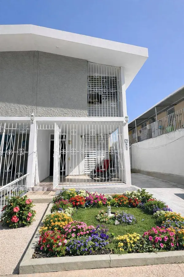 B 39-A8, Bayamon, PR 00961