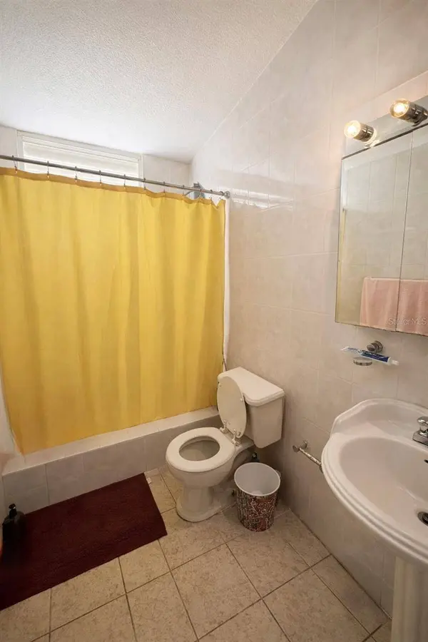 B 39-A8, Bayamon, PR 00961