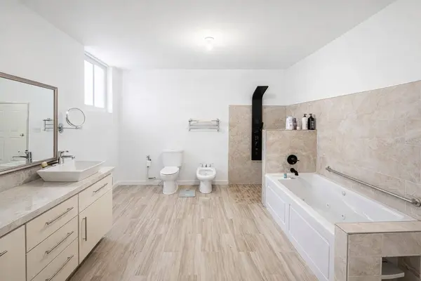 2 CALLE, Guayama, PR 00784