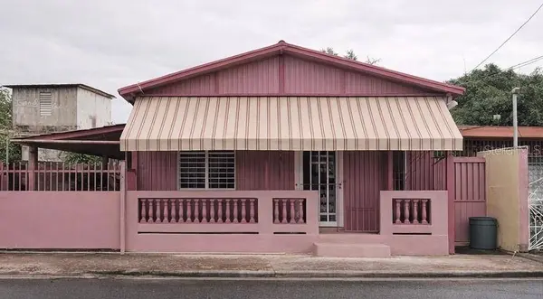 46 N CALLE BARCELONA, Guayama, PR 00784