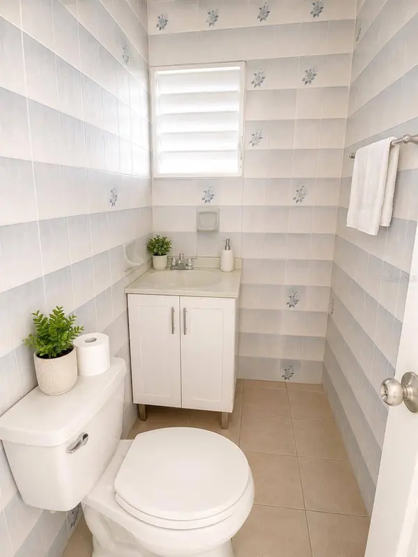11 SINGAPUR, Juana Diaz, PR 00795