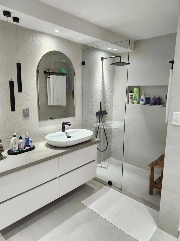 Condominio PLAYA DORADA #A-307, Carolina, PR 00979