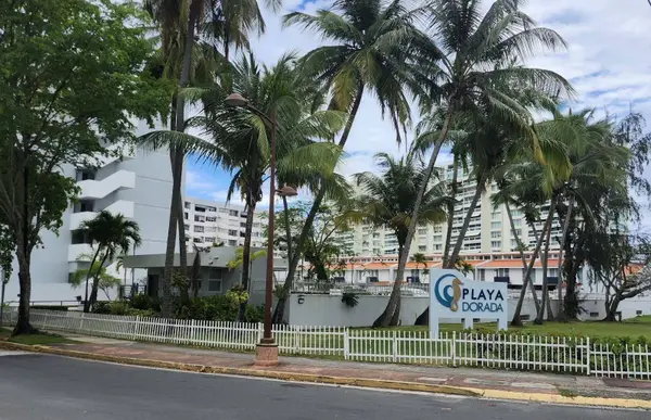 Condominio PLAYA DORADA #A-307