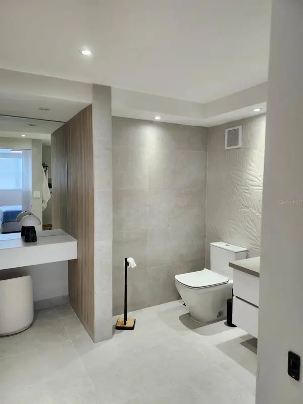 Condominio PLAYA DORADA #A-307, Carolina, PR 00979