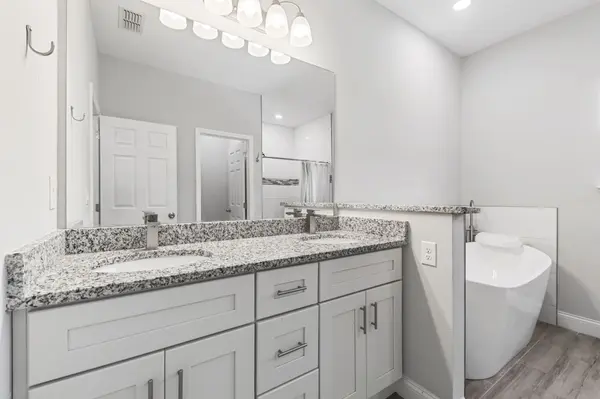 638 Gull Dr, Kissimmee, FL 34759-4503