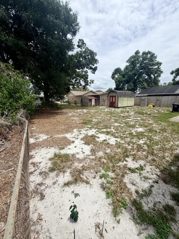 506 Holt Cir, Winter Haven, FL 33880-1333