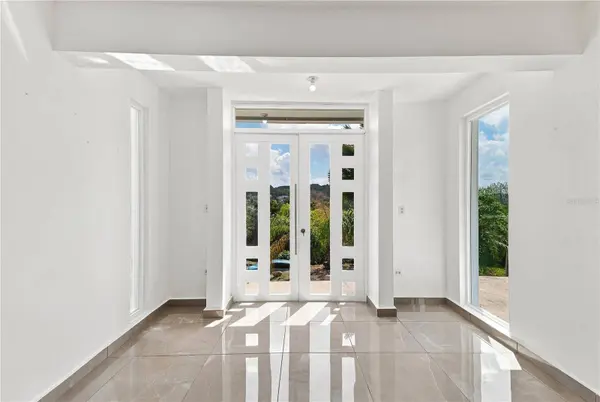 B1 BO UNIBON, Morovis, PR 00687