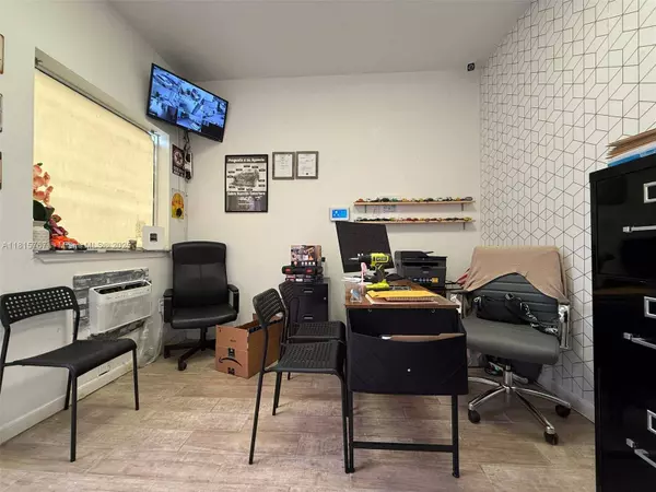 13155 SW 123rd Ave #10, Miami, FL 33186