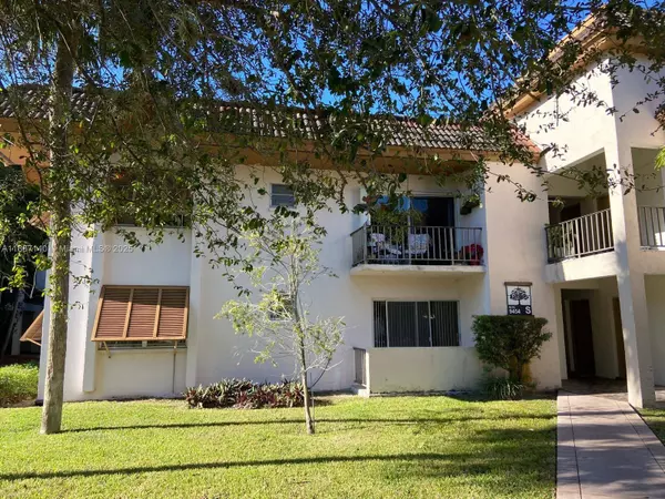 9454 SW 77th Ave #S4, Miami, FL 33156