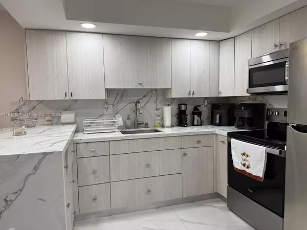 9015 SW 125th Ave #N106, Miami, FL 33186