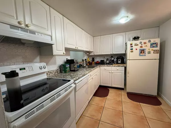 8600 SW 133rd Ave Rd #310, Miami, FL 33183