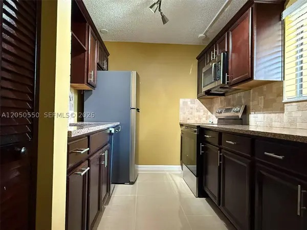 900 SW 9th Street Cir #103, Boca Raton, FL 33486