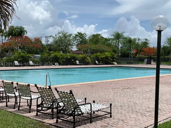 8420 SW 133rd Ave Rd #317, Miami, FL 33183