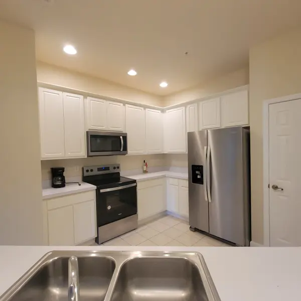 3351 Whitestone Cir, Kissimmee, FL 34741-7749