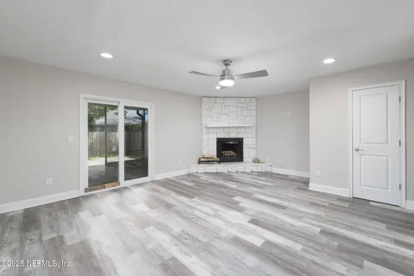 11613 MCCORMICK RD, Jacksonville, FL 32225