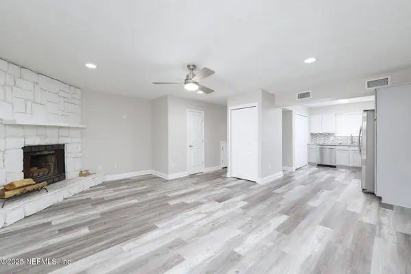 11613 MCCORMICK RD, Jacksonville, FL 32225