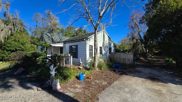 2323 PARENTAL HOME RD, Jacksonville, FL 32216