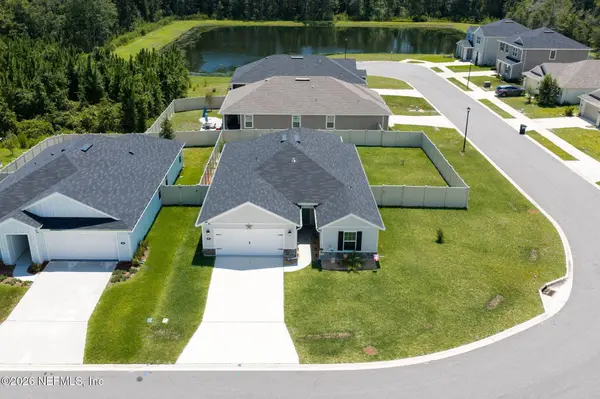 402 RED DAHLIA LN, Jacksonville, FL 32218