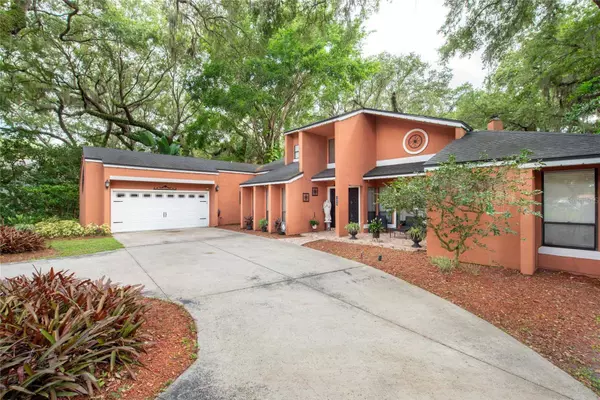 1899 KING EDWARD DR, Kissimmee, FL 34744