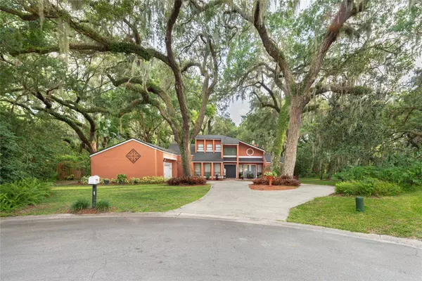 1899 KING EDWARD DR, Kissimmee, FL 34744