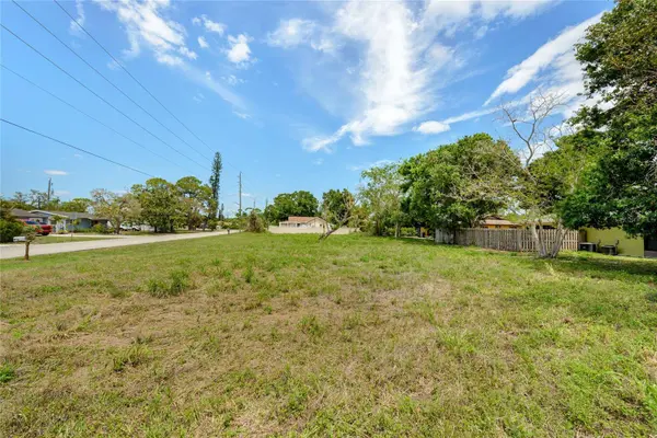 27811 WISCONSIN ST, Bonita Springs, FL 34135