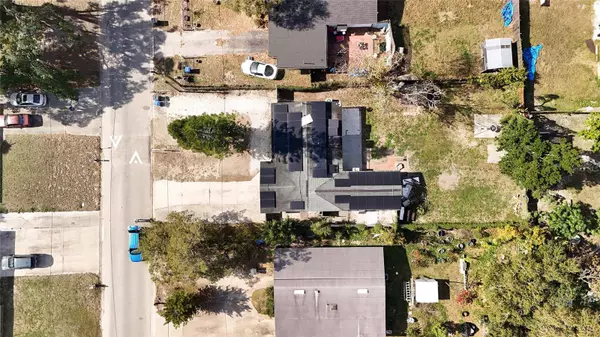 306 E 119TH AVE, Tampa, FL 33612