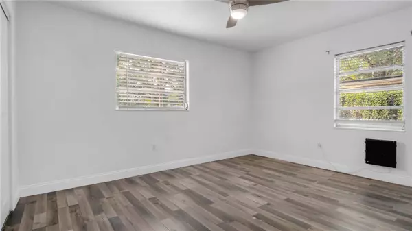 306 E 119TH AVE, Tampa, FL 33612