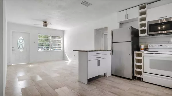 306 E 119TH AVE, Tampa, FL 33612