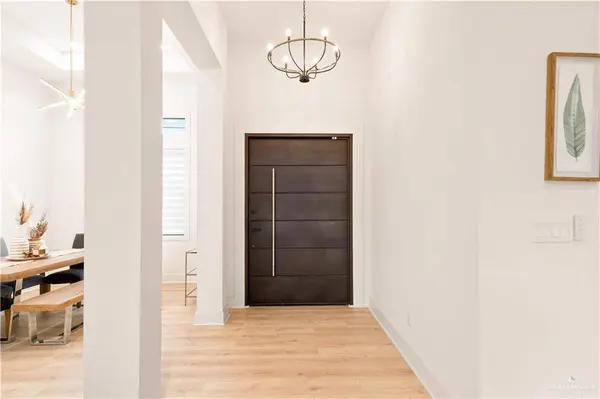 2604 Cottonwood ST, Mission, TX 78574